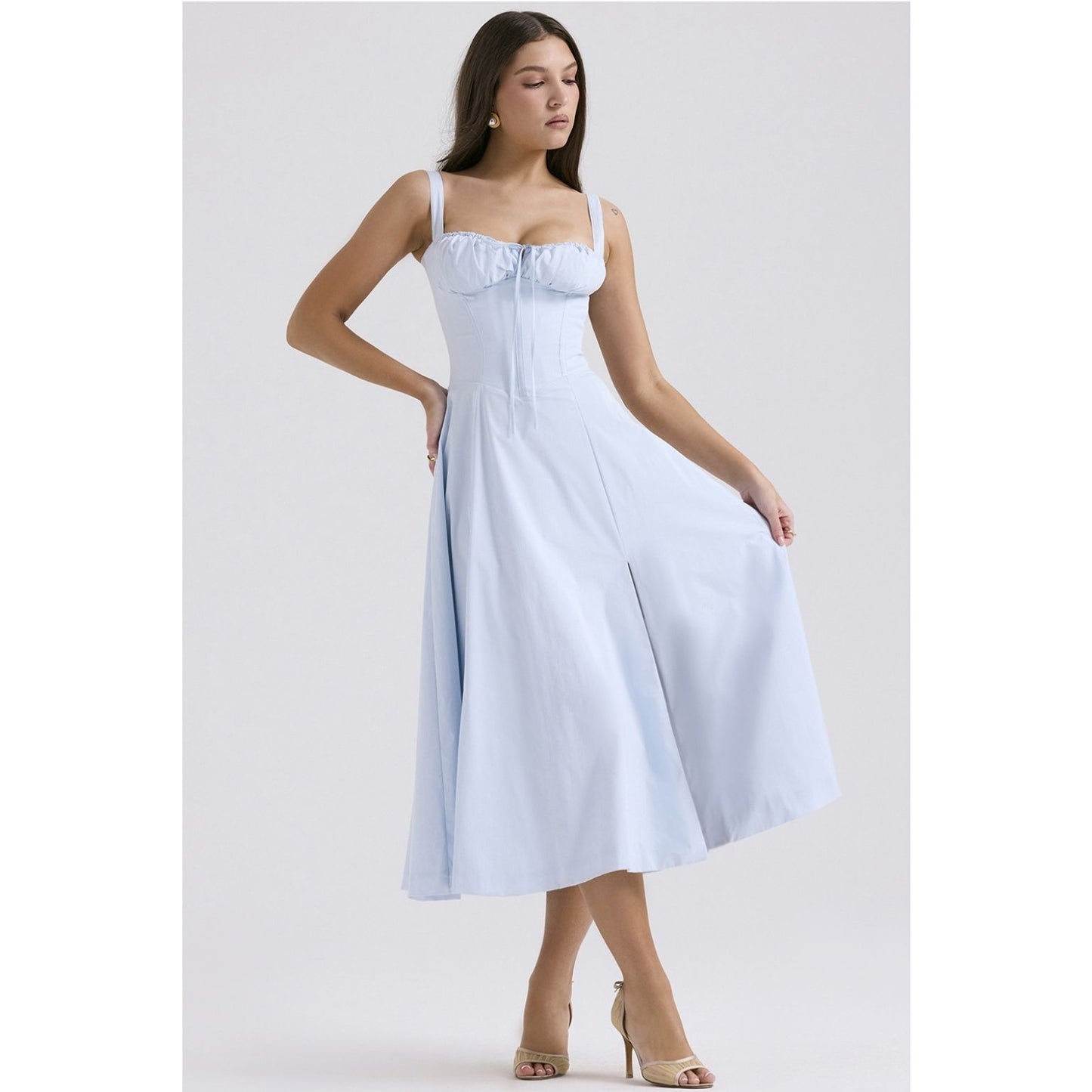 Fleur de Mavie elegant summer outfit