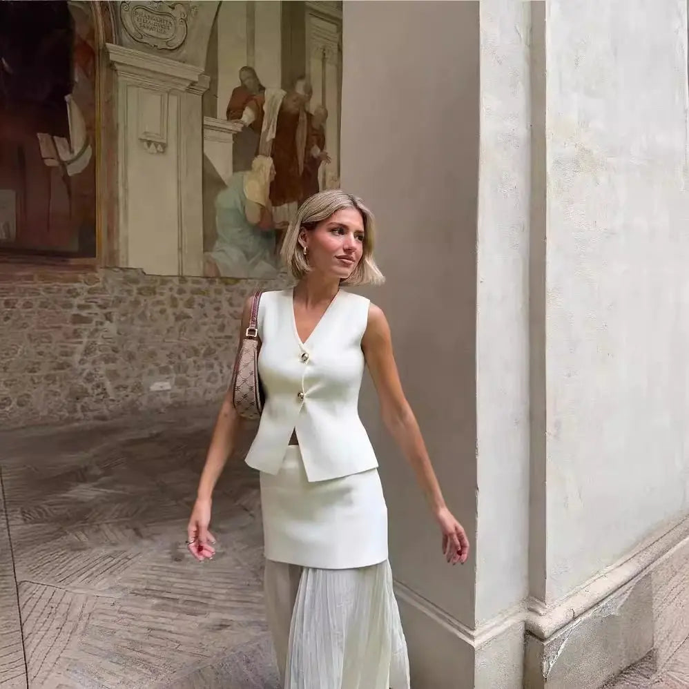 Women's Knitted Vest & Pleated Skirt Set