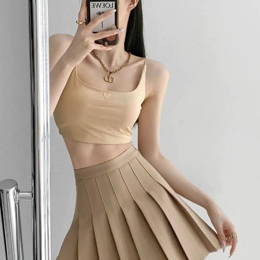 Café Vogue” – High-Waist Pleated Skirt