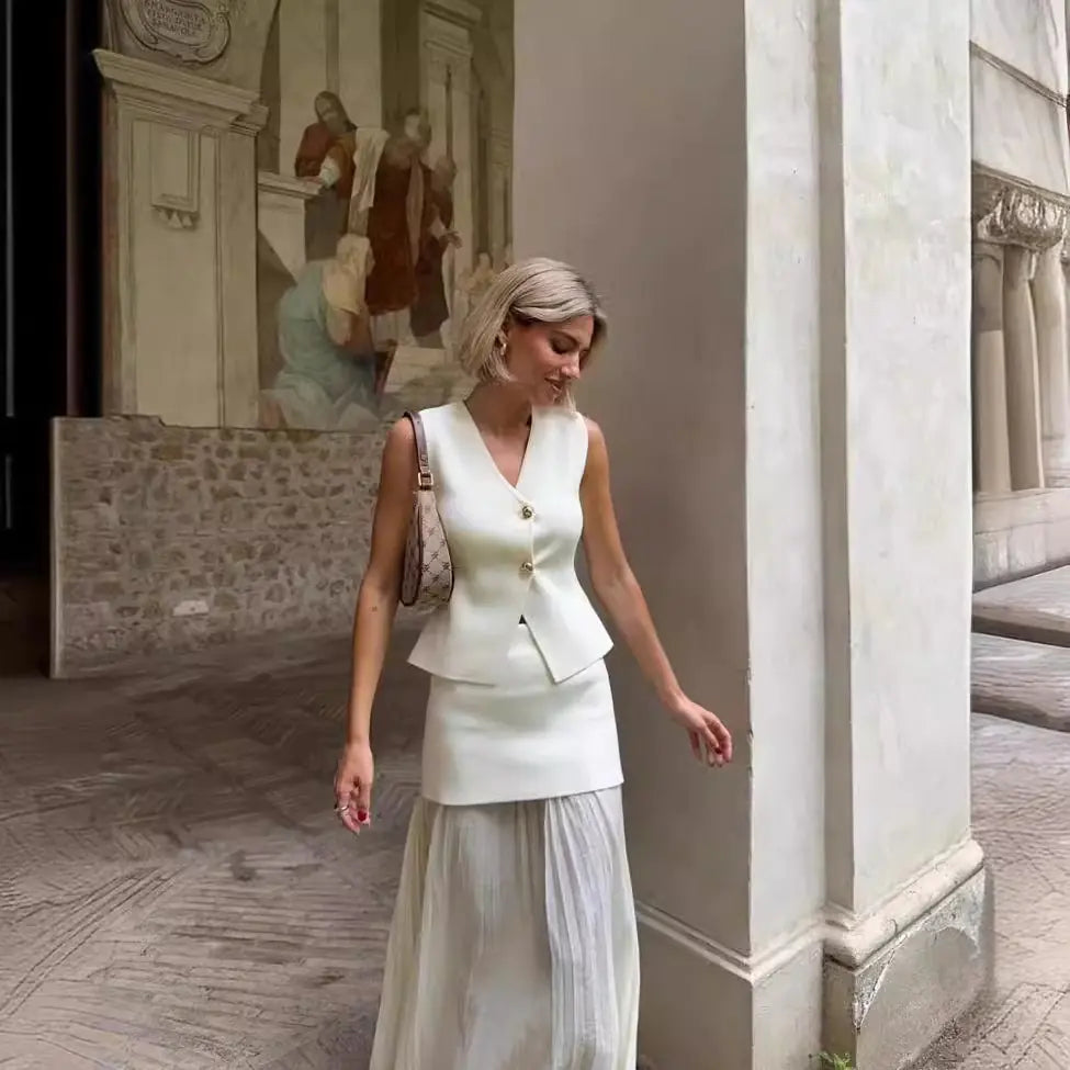 Women's Knitted Vest & Pleated Skirt Set