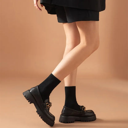 Althea – British Retro Leather Shoes & Necklace Set