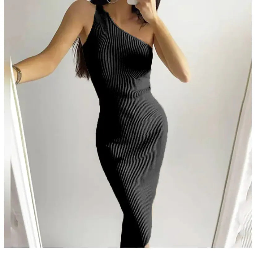 Slim-Fit Hip Knitwear Dress