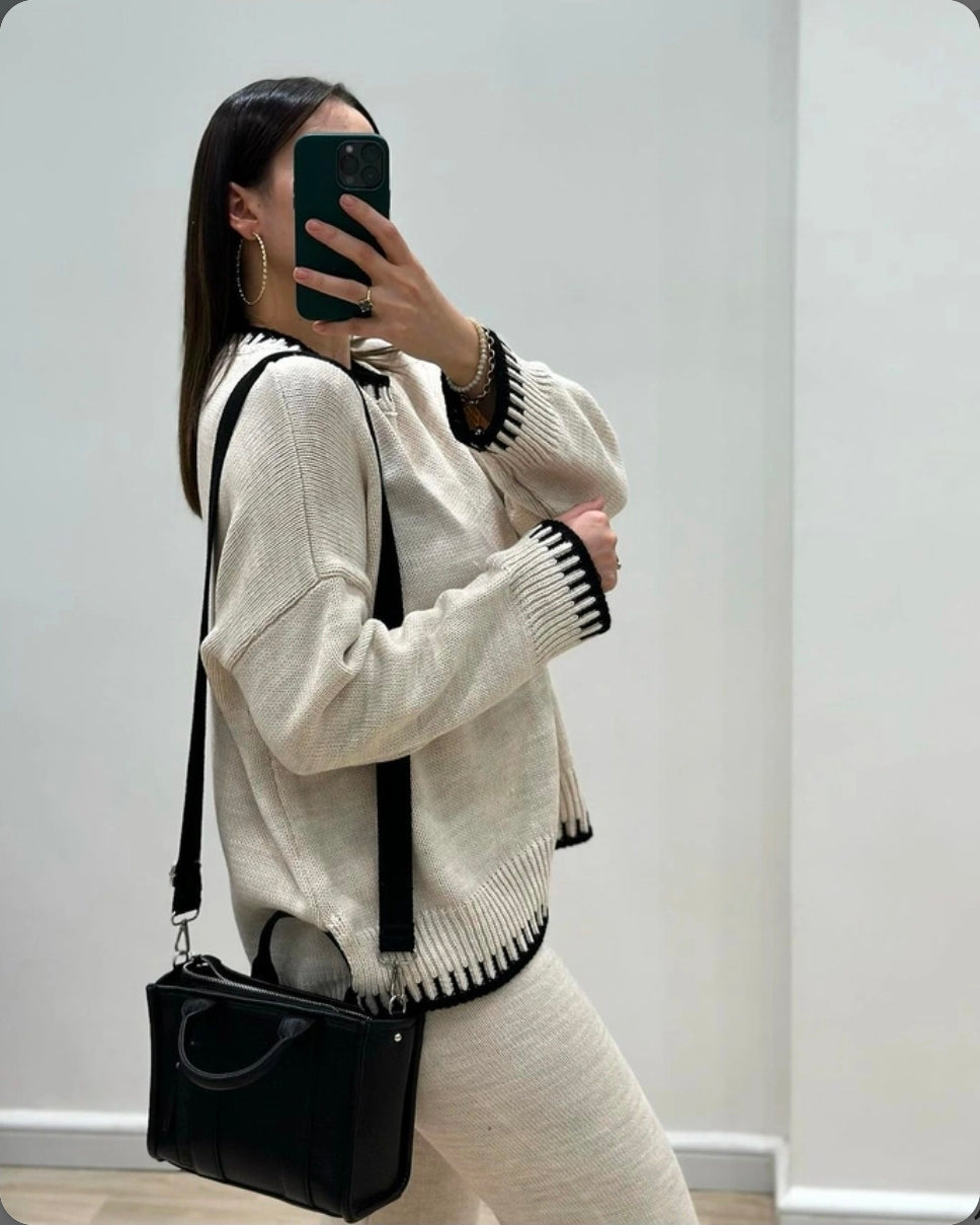 Elowen – Minimalist Solid-Color Two-Piece Set