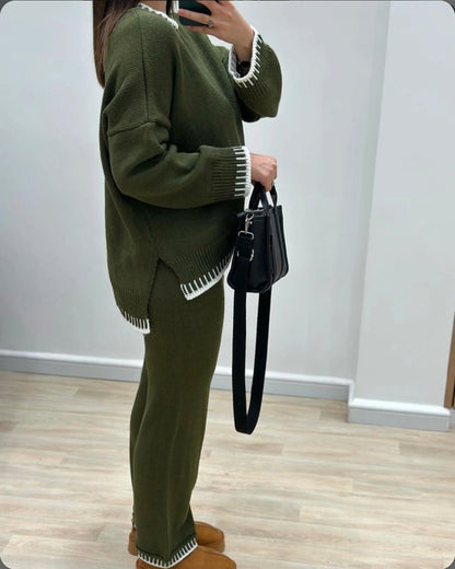 Elowen – Minimalist Solid-Color Two-Piece Set