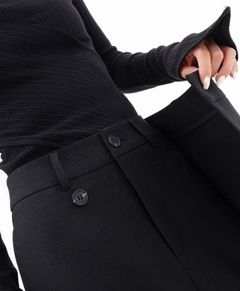 Arlena – Asymmetrical Baggy Pants