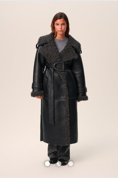 Liora – Long Belted Lightweight Coat